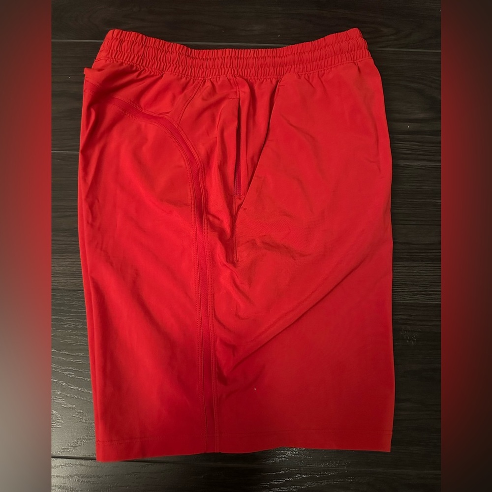 Lululemon men’s shorts